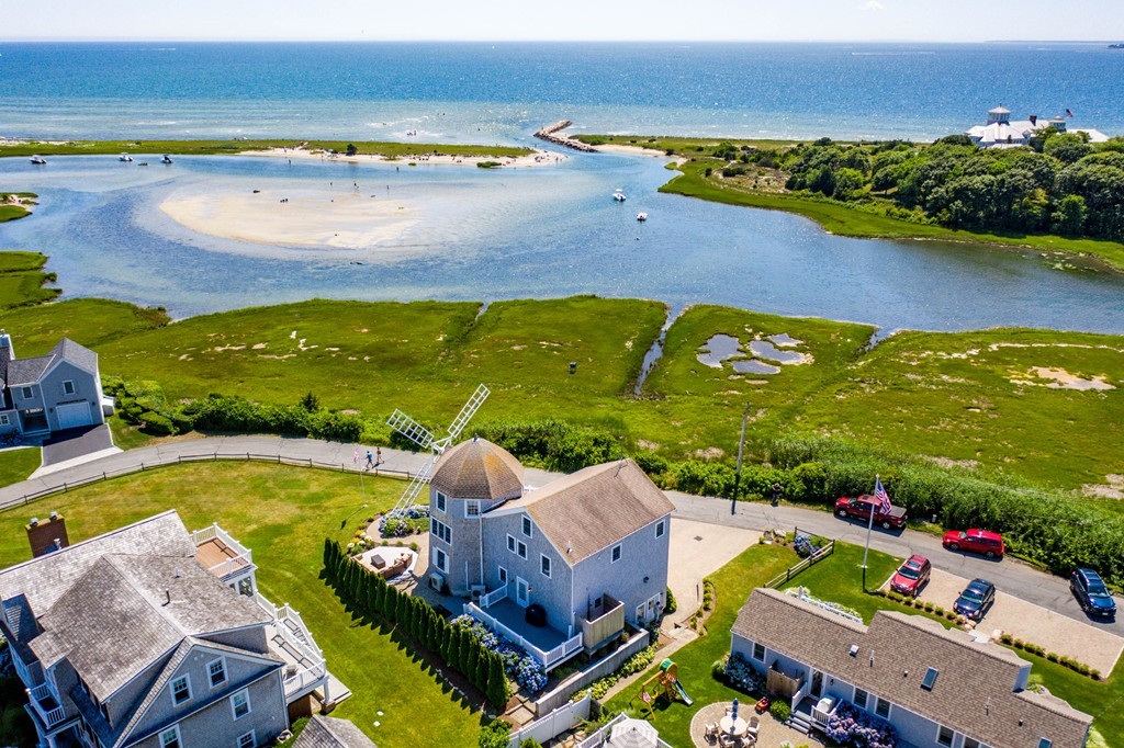 216 Seventh Avenue, Barnstable, MA 02672