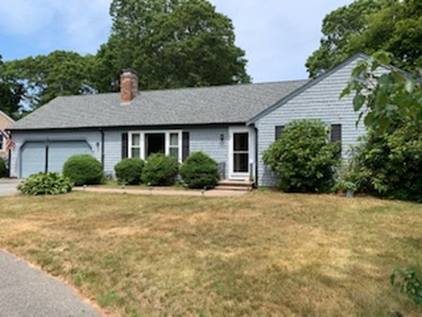 107 Warwick Way, Barnstable, MA 02632