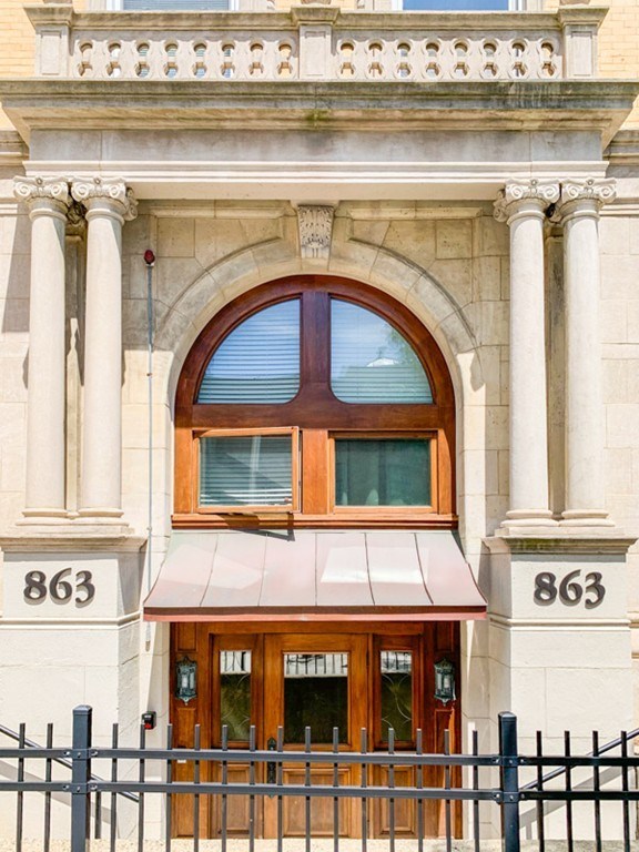 863 Massachusetts Ave, Cambridge, MA 02139