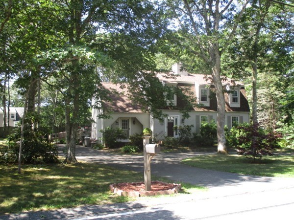 137 Lumbert Mill, Barnstable, MA 02632