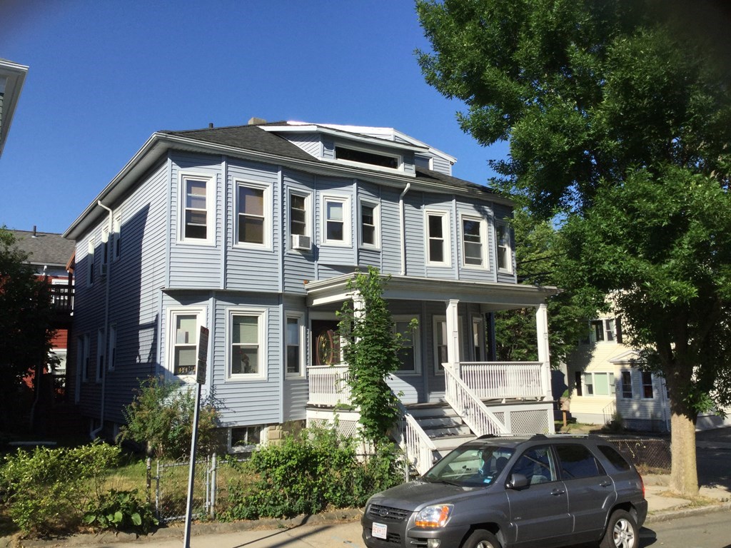 40 College Hill Road, Somerville, MA 02144