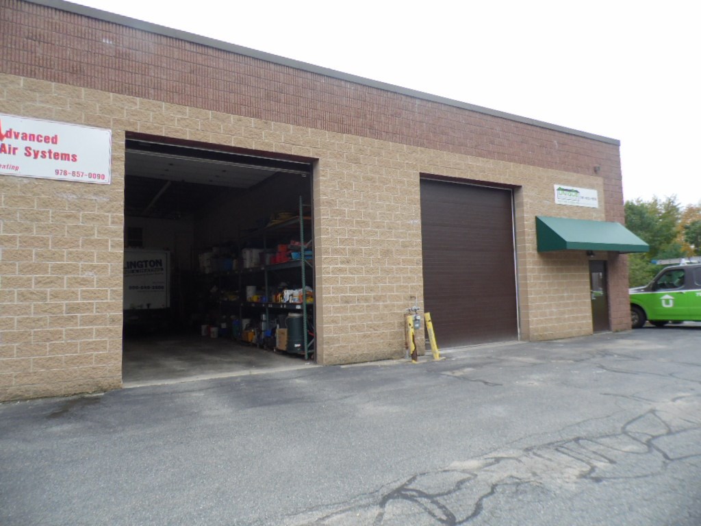 77 Alexander Rd, Billerica, MA 01821