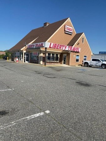 153 Endicott St, Danvers, MA 01923