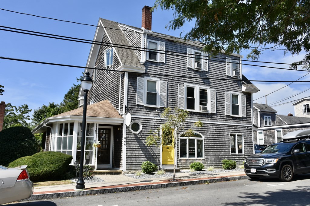 344 - 346 Elm Street, Dartmouth, MA 02748