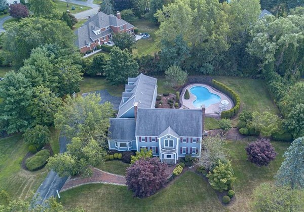 45 Kensington Dr., Canton, MA 02021