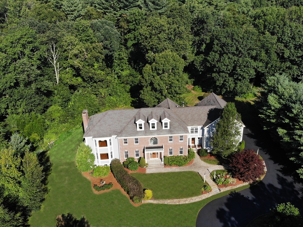 348 Pope Rd, Acton, MA 01720
