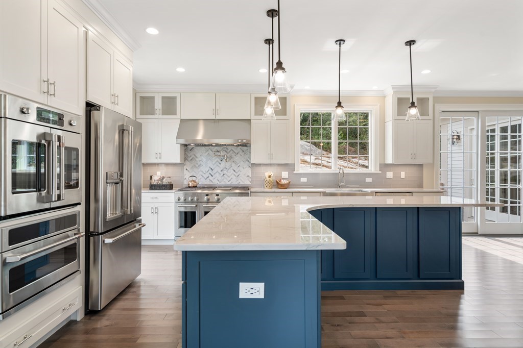 3 Point Shore Rd, Amesbury, MA 01913