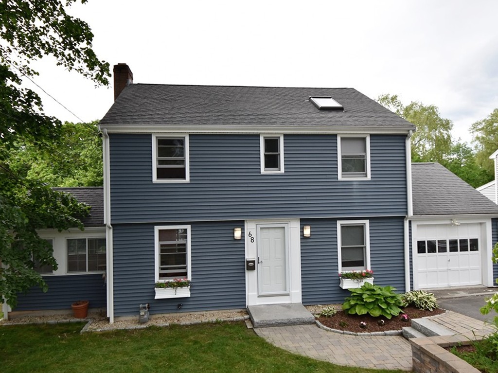 68 Marion St, Natick, MA 01760