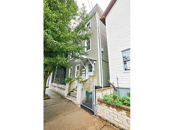 289 Elm St., Cambridge, MA 02139