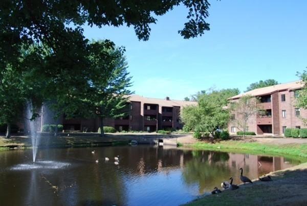 9 Davis Rd, Acton, MA 01720