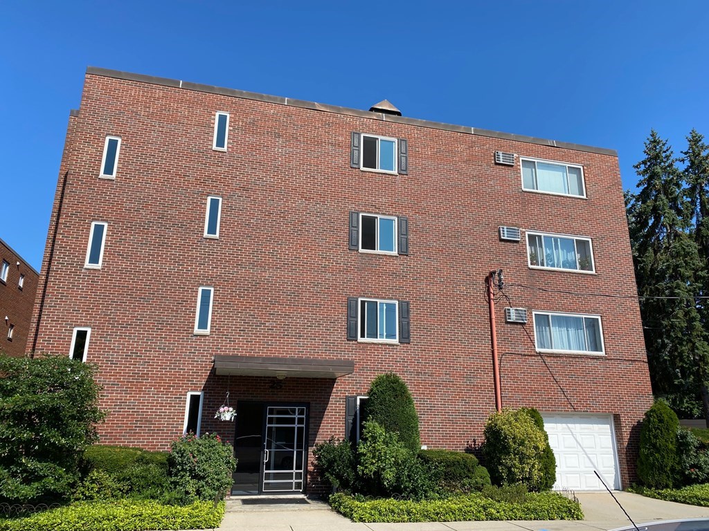 25 Homer Ave, Cambridge, MA 02138