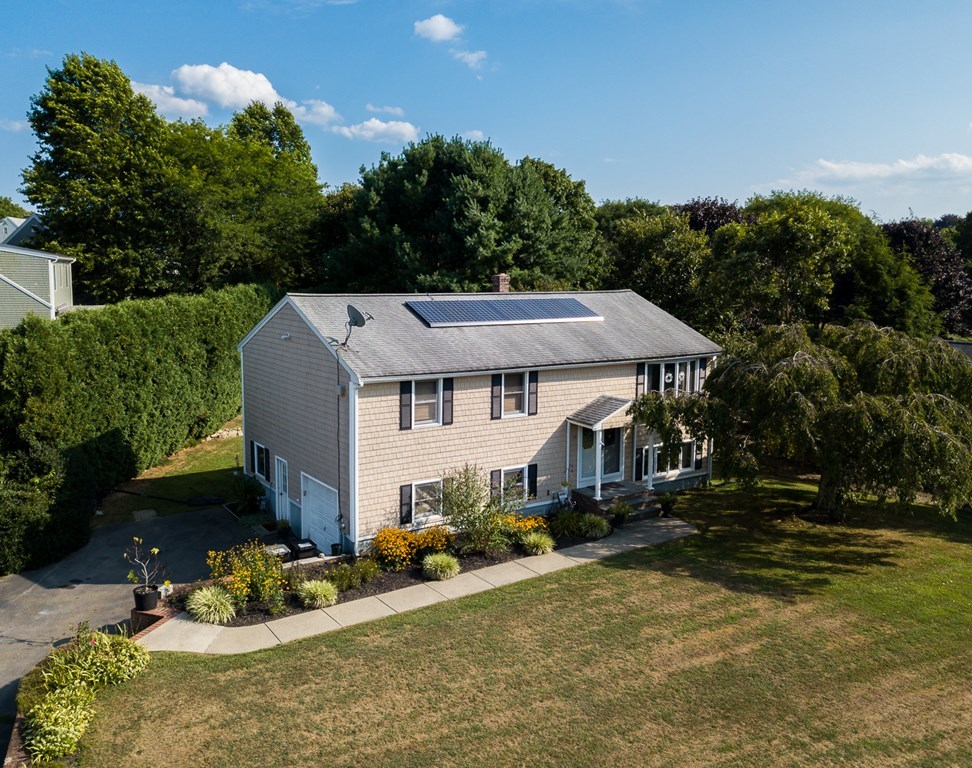 23 SPRING HILL ROAD, Dartmouth, MA 02747