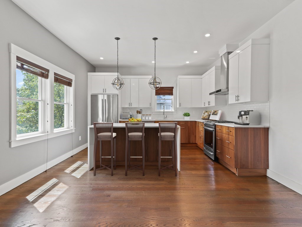 214 Waverley, Belmont, MA 02478