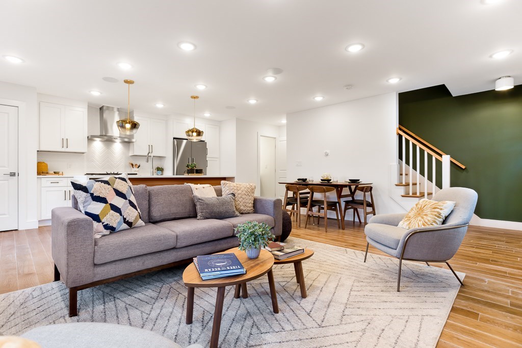 97 Rawson Rd, Arlington, MA 02474
