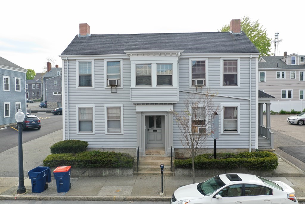 17 S 6Th St, New Bedford, MA 02740