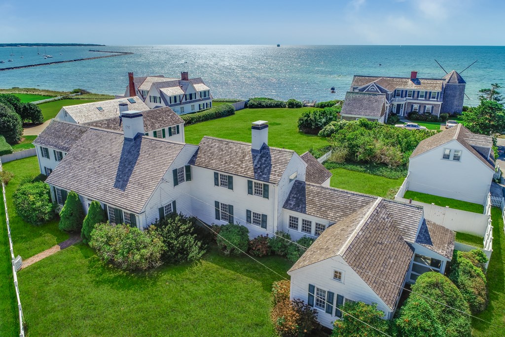 11 Marchant, Barnstable, MA 02647