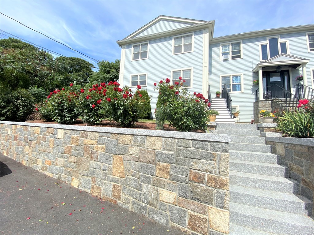 32 Witham Street, Gloucester, MA 01930