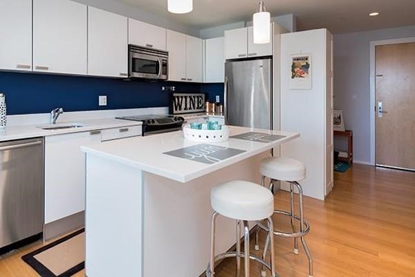 2 Earhart St, Cambridge, MA 02141