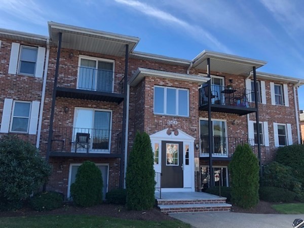 350 Neponset St, Canton, MA 02021