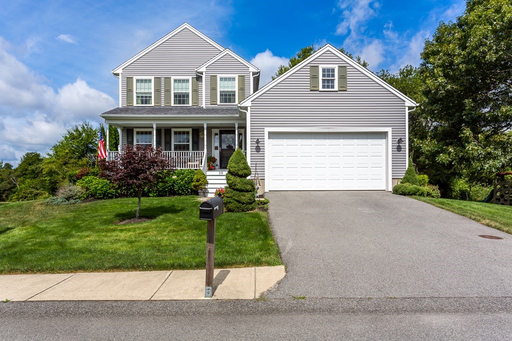 28 Welcome St, Fairhaven, MA 02719