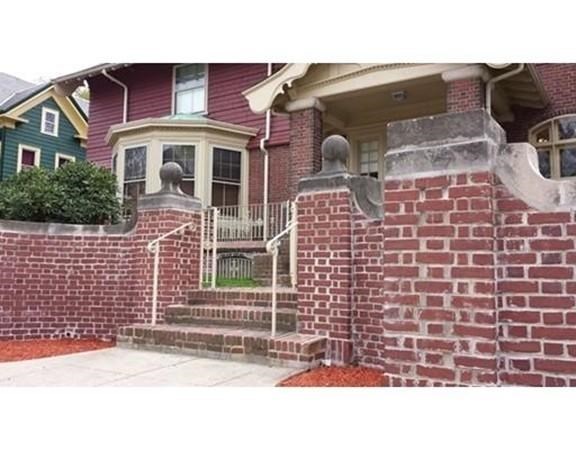 34-36 South St, Brockton, MA 02301