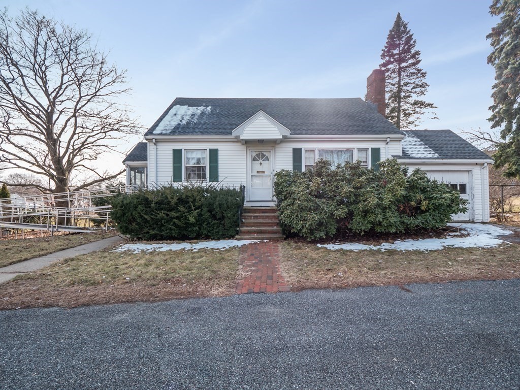 8 Sorenson Ct, Arlington, MA 02474