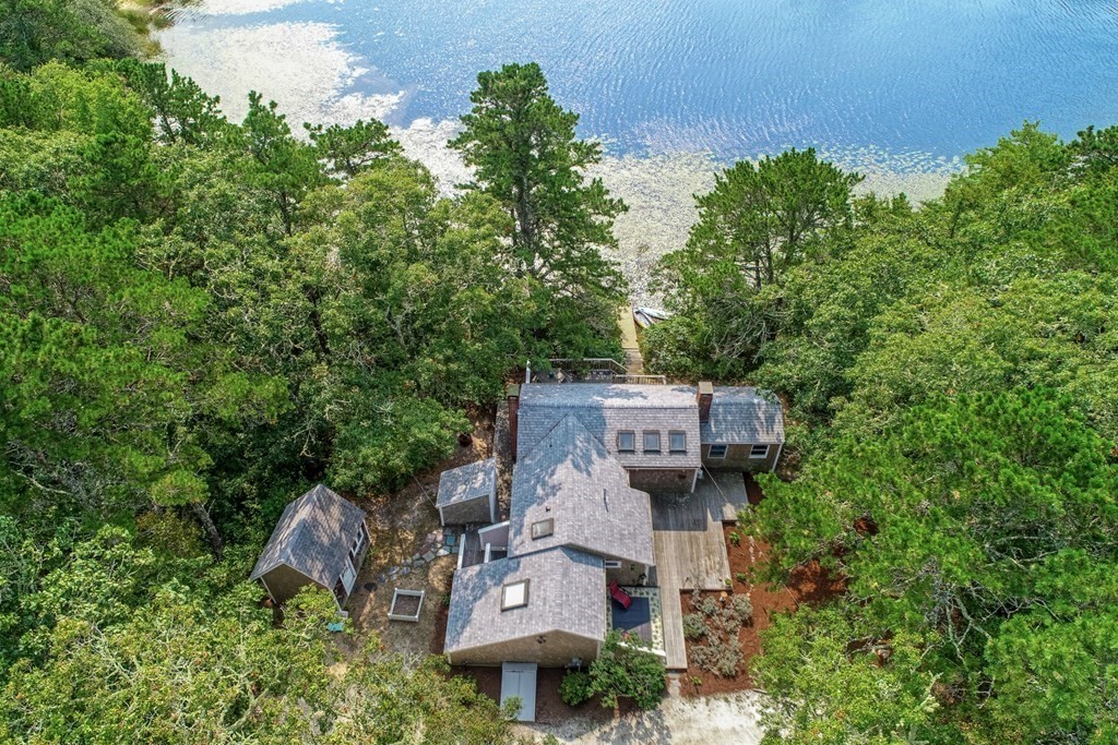 228 Cranview Rd, Brewster, MA 02631