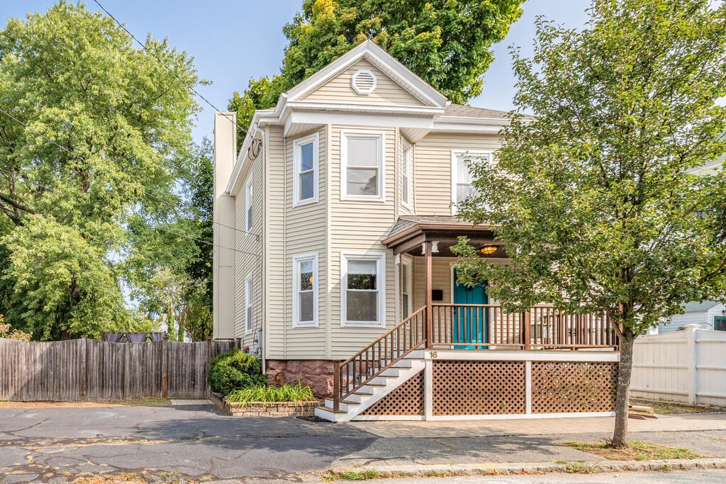 16 Harrison Ave, Beverly, MA 01915