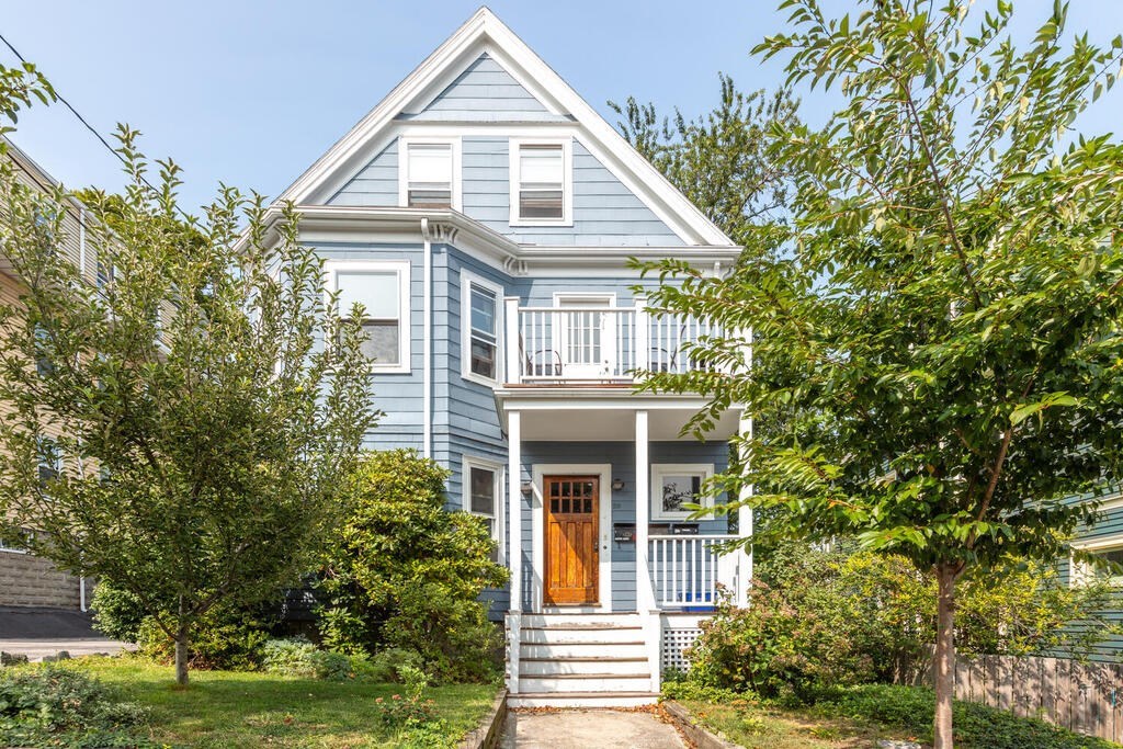 28 Sycamore St, Somerville, MA 02143