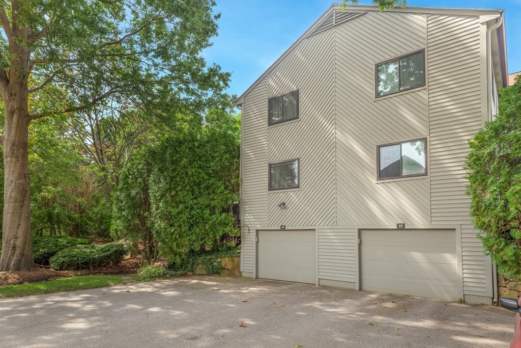 69 Leland Farm Road, Ashland, MA 01721