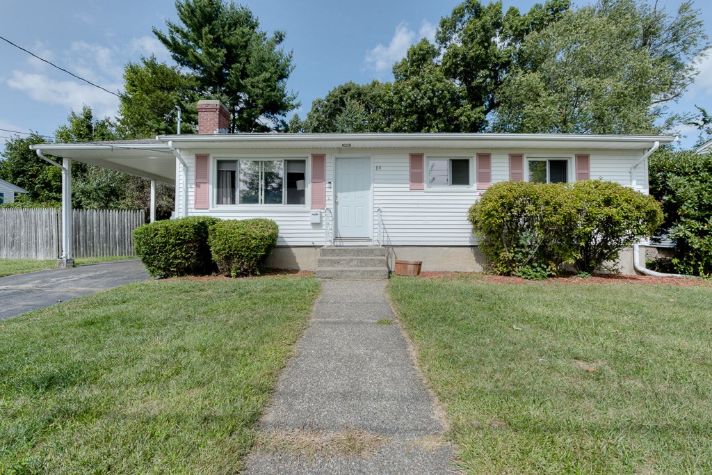 84 Blue Bell Rd, Worcester, MA 01606