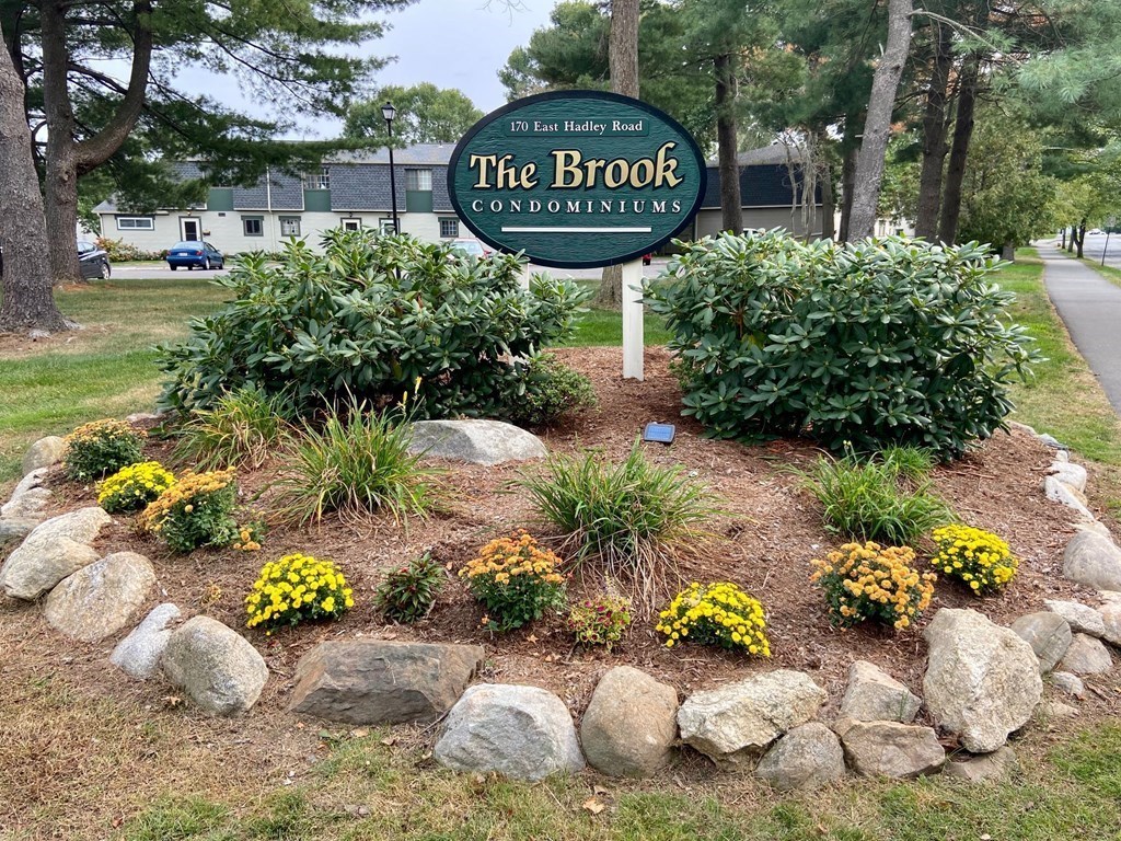 170 East Hadley Road, Amherst, MA 01002