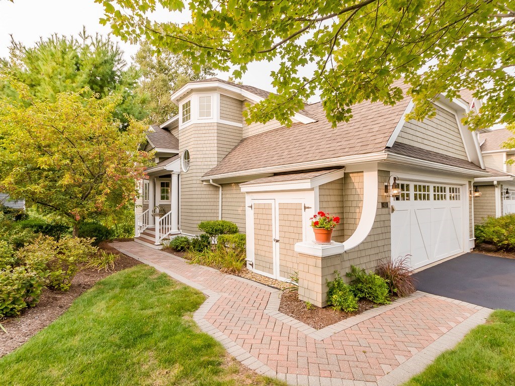 42 D Seven Springs, Burlington, MA 01803