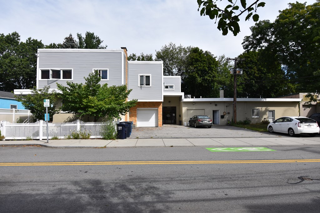 47-53 Bay State Road, Cambridge, MA 02138