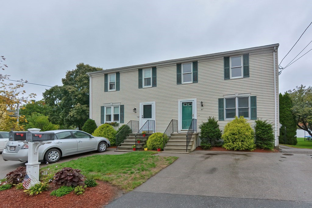 87 Hayward St., Milford, Massachusetts, MA 01757, 3 Bedrooms Bedrooms, 5 Rooms Rooms,Condos,For Sale,5045387