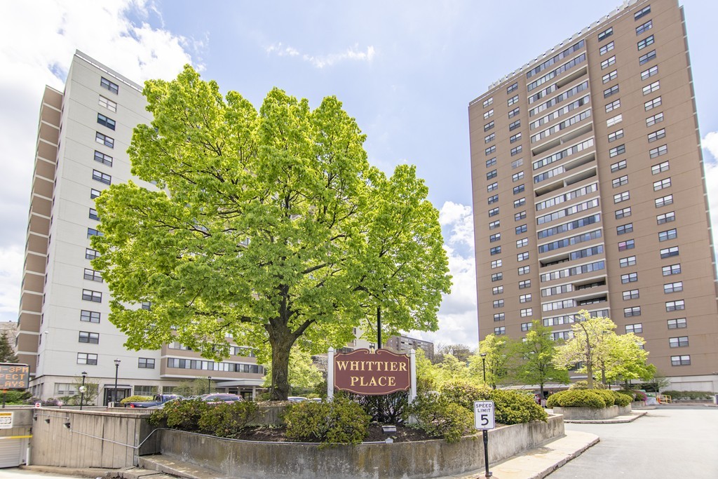 Whittier Place Condominium