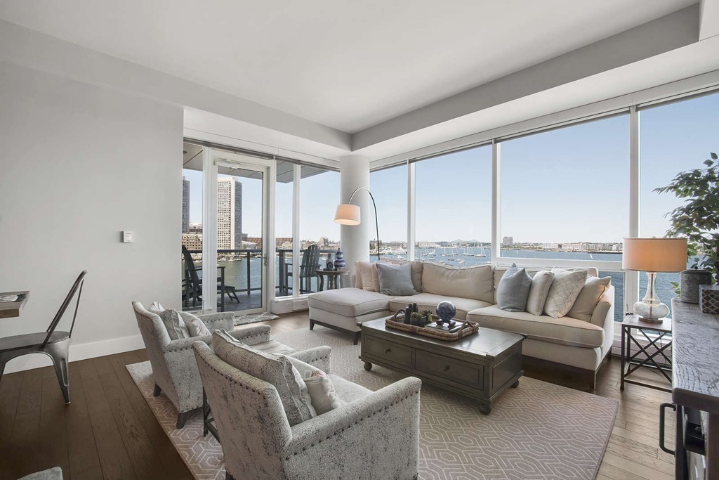 Luxury Boston 22 Liberty Condos Boston Seaport Boston Condos