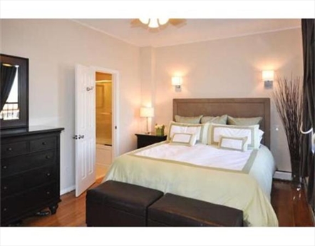 60 Charlesgate West