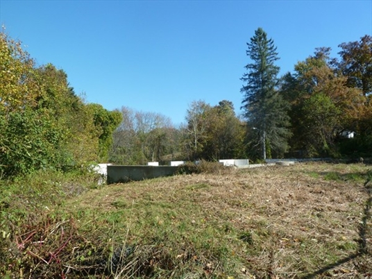 9 Dry Hill Rd, Montague, MA: $39,000