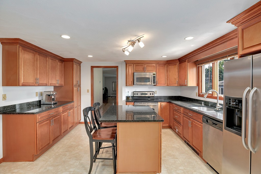 76 Hovey Street 1 Watertown Ma 02472 Sold Listing Mls