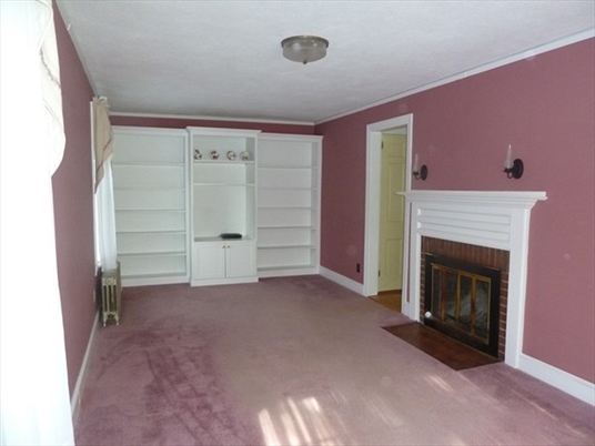 117 Beacon Street, Greenfield, MA: $229,900