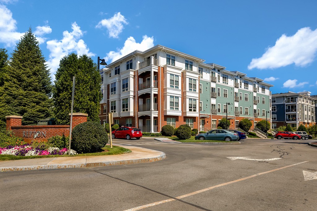 Luxury Boston Repton Place Watertown Condominiums Boston Condos