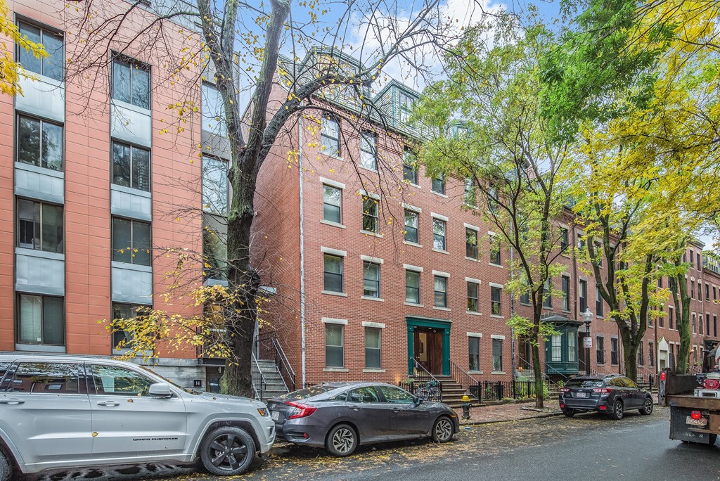 Jay McHugh LAER Realty Partners