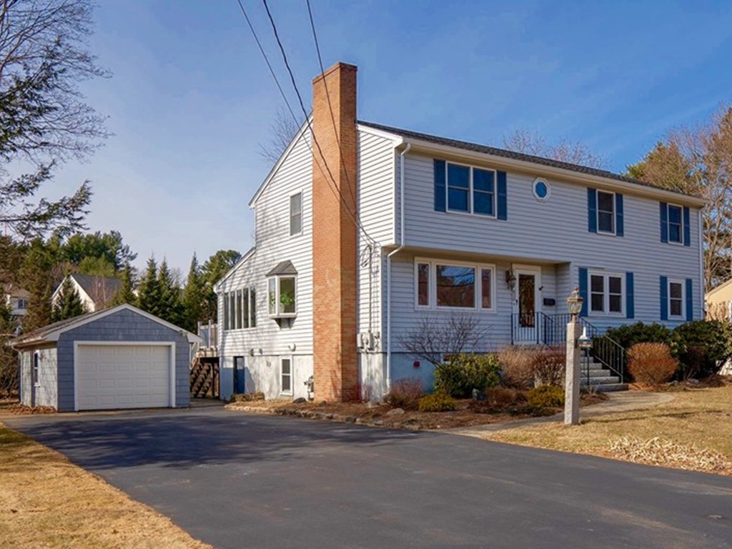 Tara Brooks The Janice Sullivan Team