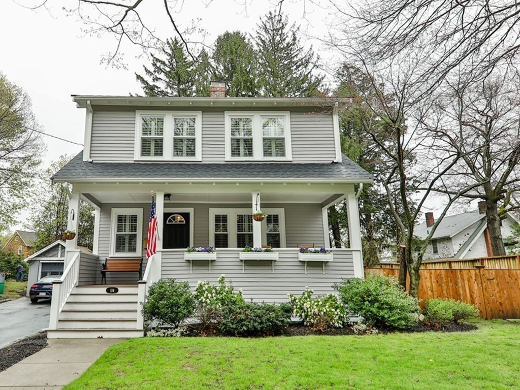114 Warwick Rd, Melrose, MA 02176