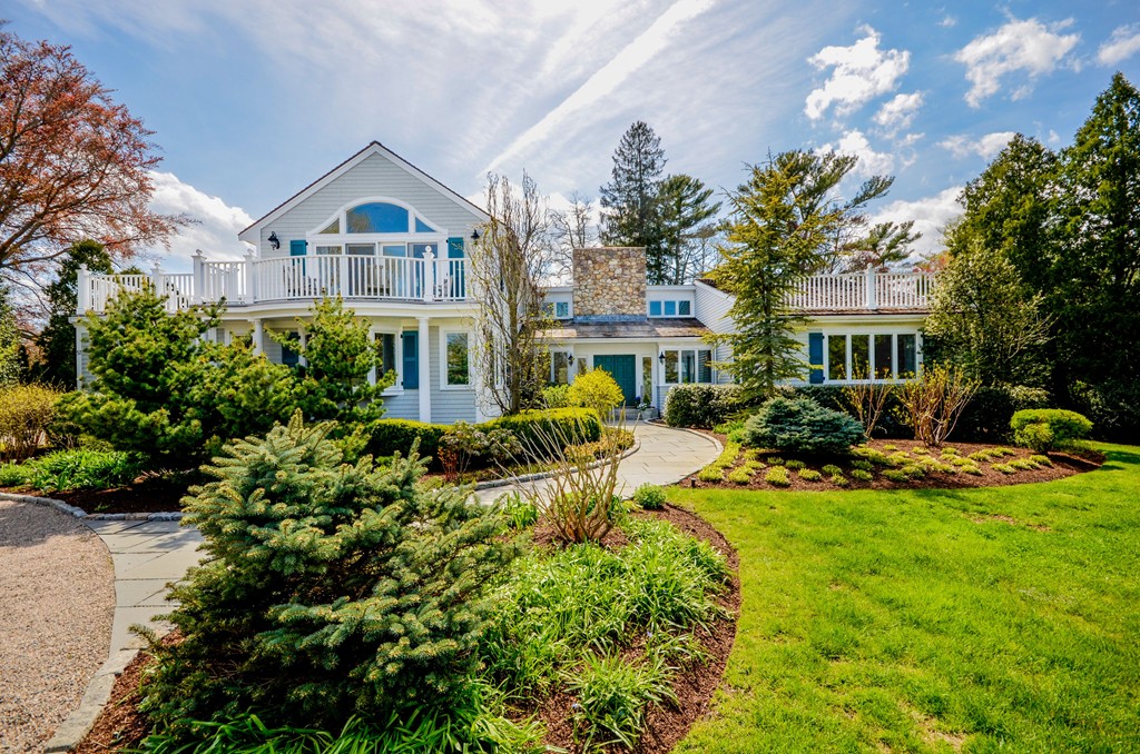 South Coast & South Shore Real Estate Robert Paul