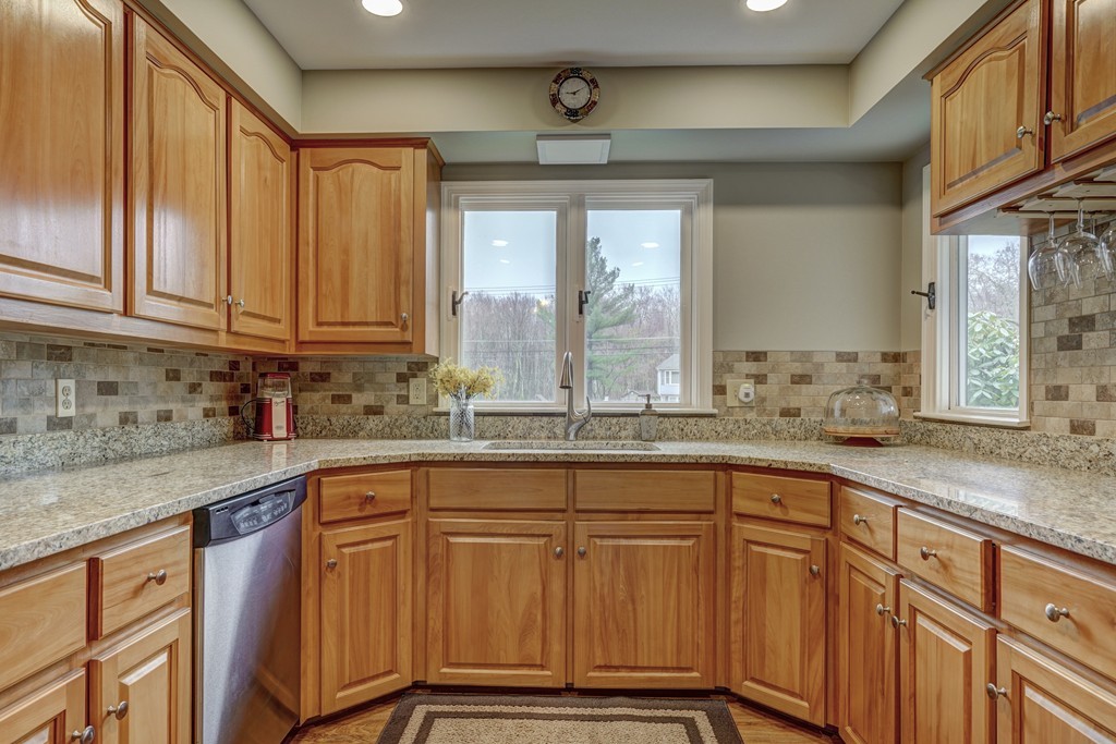 51 Cross Salem Nh 03079 Antonia Vaughan