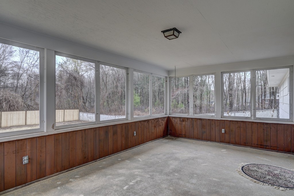 51 Cross Salem Nh 03079 Sold Listing Mls 72510145 Robert