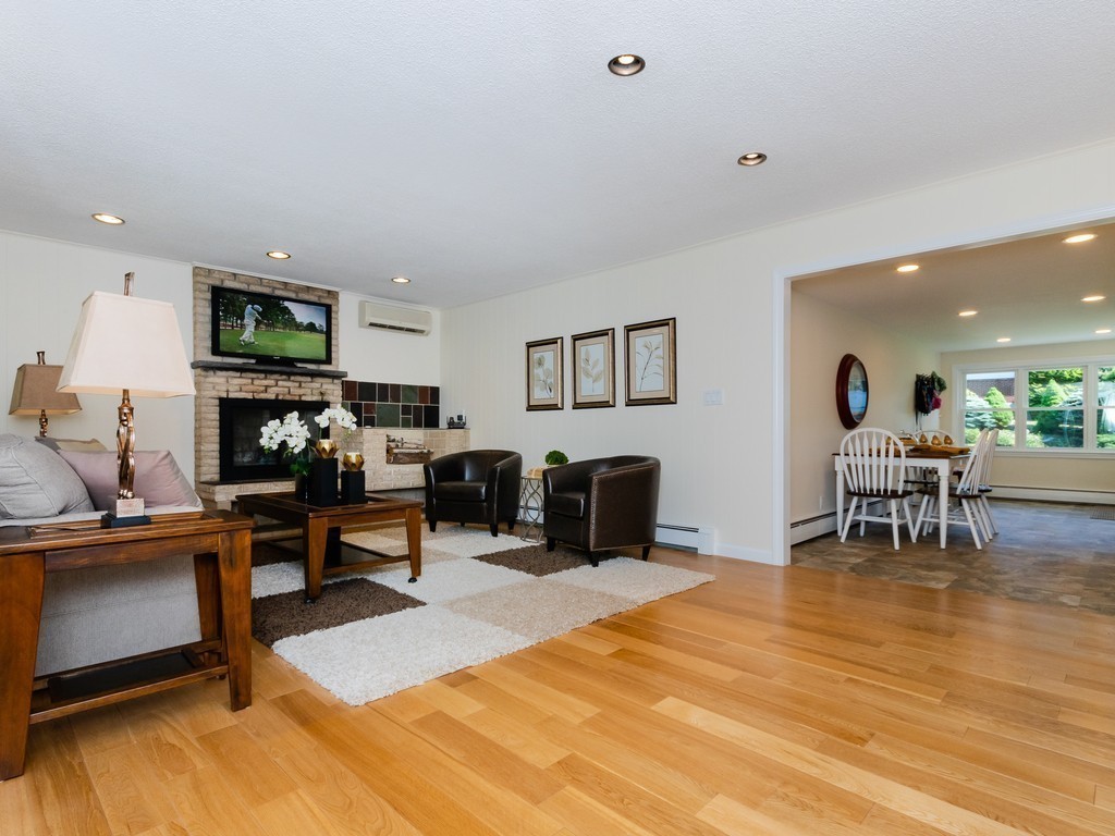 8 Woodland Rd, Jamaica Plain, Boston, MA 02130