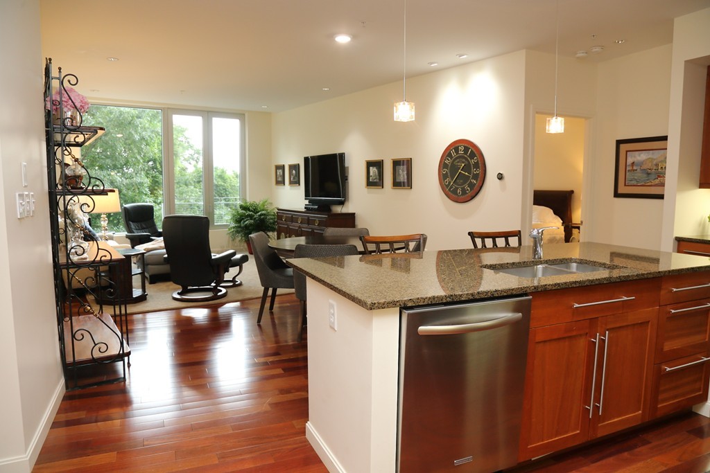 Luxury Boston - Nouvelle at Natick Collection Boston Condos